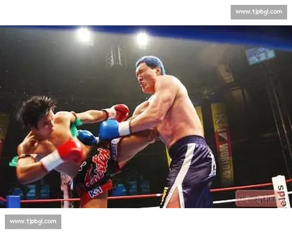 考克莱vs崔洪万巅峰对决:巨人之战引爆格斗史话题与时代回响